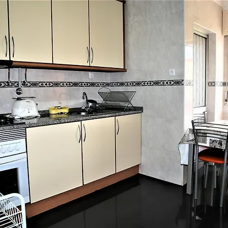 Supreme Areeiro Apartment *